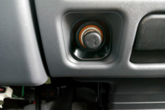 庆铃 五十铃600P 120马力 3.8米排半厢式轻卡(QL5040XXYA1HHJ)