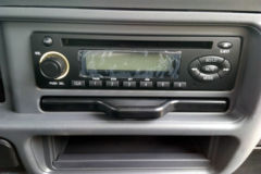 庆铃 五十铃600P 120马力 3.8米排半厢式轻卡(QL5040XXYA1HHJ)