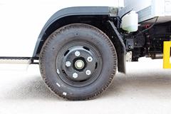 庆铃 五十铃100P 98马力 4X2 冷藏车(QL5040XLC3HARJ)