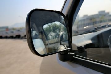 ������Խ �±�MINI 1.0L 68���� 2.6�׵�������΢��(����)ͼƬ