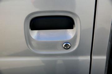 ������Խ �±�MINI 1.0L 68���� 2.6�׵�������΢��(����)ͼƬ