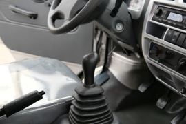 新豹MINI&nbsp;载货车驾驶室                                               图片