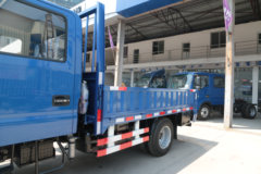 江淮 帅铃K340 152马力 3.145米双排栏板轻卡(HFC1041R73K1C3V-1)