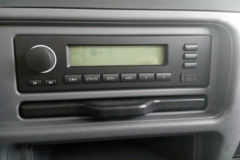 庆铃 五十铃100P 98马力 3.6米单排栏板轻卡(QL10403FAR)