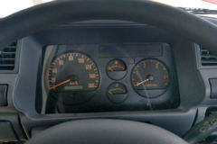 庆铃 五十铃100P 98马力 3.6米单排栏板轻卡(QL10403FAR)