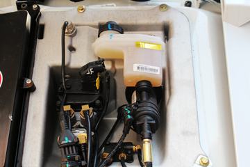 й ǵ¿SITRAK C7Hؿ 400 6X4ǣ(ΣƷ)(ZZ4256V324HE1W)ͼƬ