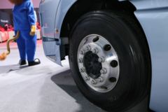曼(MAN) TGX系列重卡 480马力 4X2自动挡牵引车(EfficientLine高效版)