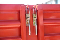 东风商用车 天锦中卡 160马力 4X2 6.75米栏板载货车(DFH1160BX1JVA)