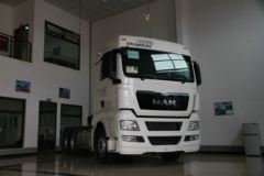 曼(MAN) TGX EfficientLine重卡 480马力 6X2R牵引车(高效版)