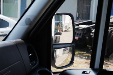 ��ά�� Daily�п� 170���� 4X2�����ػ�������(45C17H)ͼƬ