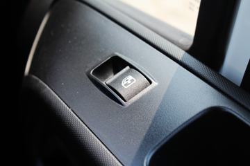 ��ά�� Daily�п� 170���� 4X2�����ػ�������(45C17H)ͼƬ