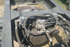 重汽王牌 7系 129马力 4.1米单排仓栅式轻卡(CDW2040CCYHA1R4)