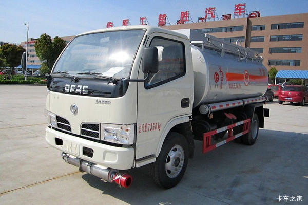 东风 多利卡D6 115马力 4X2 运油车(DFZ5070GJY3BDFWXPSZ1)