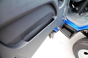 ���� ˧��E330 120���� 4.18�׵�����ʽ�Ῠ����ͼƬ