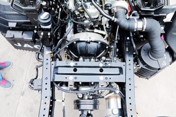 ���� ˧��E330 120���� 4.18�׵�����ʽ�Ῠ����ͼƬ