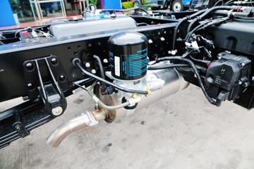 ���� ˧��E330 120���� 4.18�׵�����ʽ�Ῠ����ͼƬ