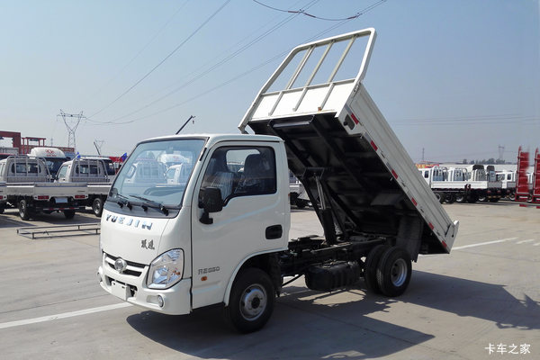 跃进 开拓S50 82马力 4X2 3.05米自卸车