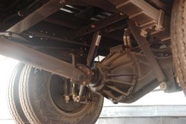 赛虎&nbsp;载货车底盘                                                图片