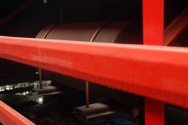 赛龙&nbsp;载货车底盘                                                图片