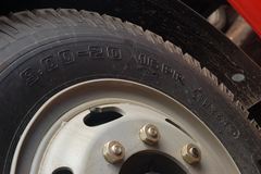 青岛解放 赛龙III中卡 160马力 4X2 5.8米排半栏板载货车(CA1127PK2EA80)