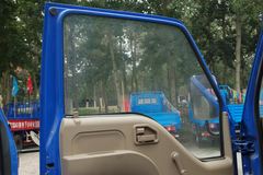 北京旗铃 103马力 4.25米单排栏板轻卡(BJ1044P1U53)