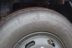 北京旗铃 103马力 4.25米单排栏板轻卡(BJ1044P1U53)