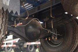 旗铃&nbsp;载货车底盘                                                图片