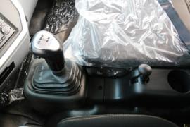 青岛解放底盘&nbsp;平板运输车驾驶室图片