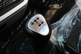 青岛解放底盘&nbsp;平板运输车驾驶室图片