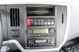 青岛解放底盘&nbsp;平板运输车驾驶室图片