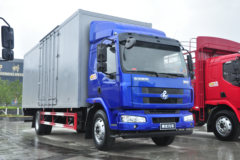 东风柳汽 乘龙M3中卡 170马力 4X2 6.8米厢式载货车(LZ5165XXYM3AA)