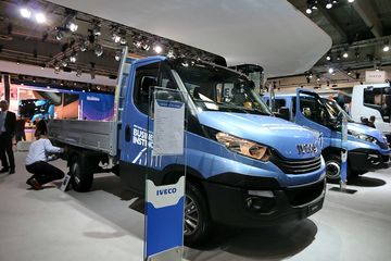 ��ά�� Daily 136���� 4X2���������ῨͼƬ