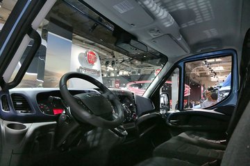 ��ά�� Daily 136���� 4X2���������ῨͼƬ