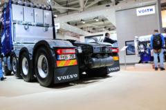 沃尔沃 FH16重卡 750马力 8X4牵引车