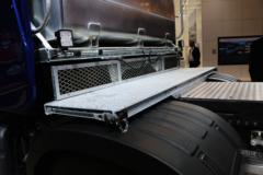 沃尔沃 FH16重卡 750马力 8X4牵引车