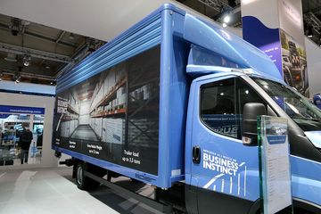 ��ά�� Daily 180���� 4X2������ʽ�ػ���ͼƬ