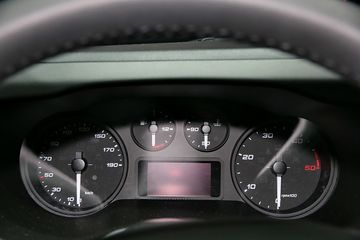 ��ά�� Daily 180���� 4X2������ʽ�ػ���ͼƬ