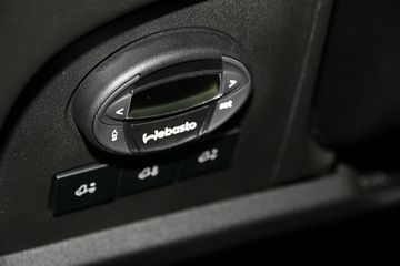 ��ά�� Daily 180���� 4X2������ʽ�ػ���ͼƬ