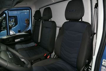 ��ά�� Daily 180���� 4X2������ʽ�ػ���ͼƬ