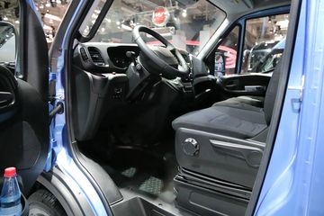 ��ά�� Daily 180���� 4X2������ʽ�ػ���ͼƬ