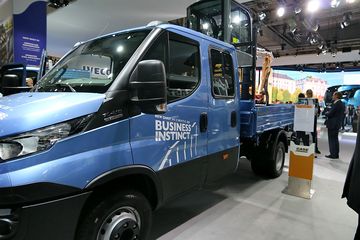 ��ά�� Daily 205���� 4X2�Ű������ػ���ͼƬ