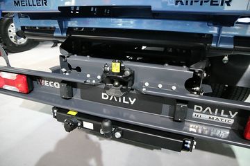 ��ά�� Daily 205���� 4X2�Ű������ػ���ͼƬ