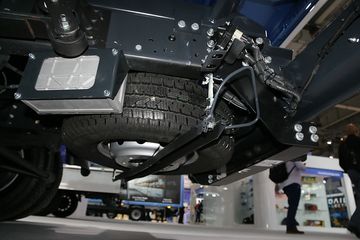 ��ά�� Daily 205���� 4X2�Ű������ػ���ͼƬ