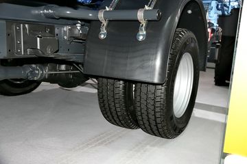 ��ά�� Daily 205���� 4X2�Ű������ػ���ͼƬ