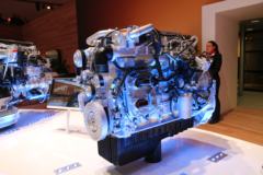 佩卡PACCAR PX-7 295马力 6.7L 国六 柴油发动机