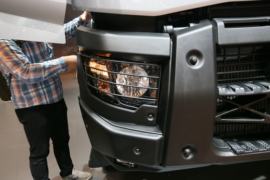 雷诺Kerax&nbsp;自卸车外观                                                图片