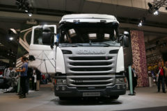 斯堪尼亚 G系列重卡 340马力 4X2 CNG牵引车(型号G340)