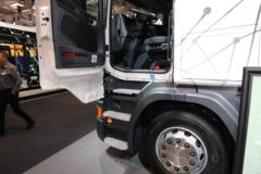 斯堪尼亚 G系列重卡 340马力 4X2 CNG牵引车(型号G340)