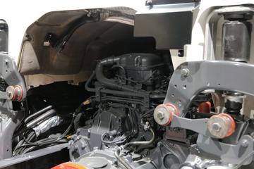 ˹������ Pϵ���ؿ� 320���� 4X2ǣ����(�ͺ�P320)ͼƬ