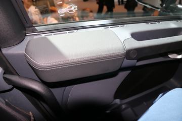 ˹������ Rϵ���ؿ� 580���� 6X4ľ�����䳵(�ͺ�R580 LB6X4MSA)ͼƬ